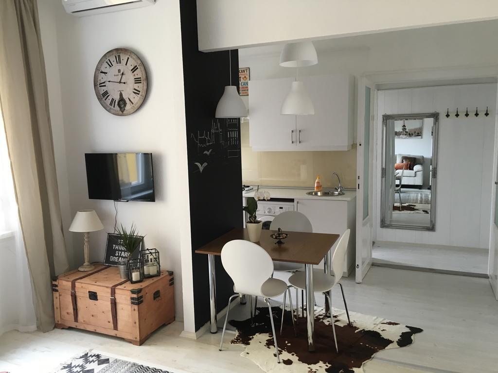 Standard Apartment By Hi5 - Karoly 23 Budapest Extérieur photo