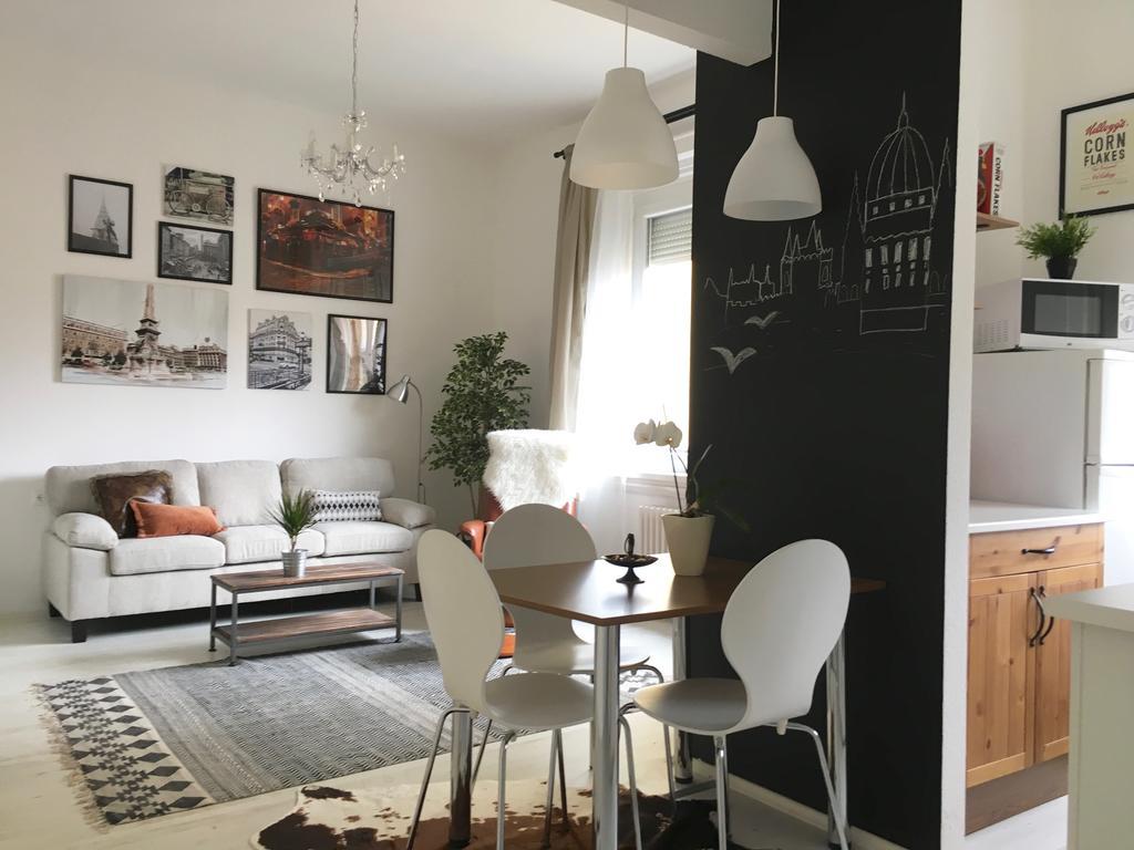 Standard Apartment By Hi5 - Karoly 23 Budapest Extérieur photo